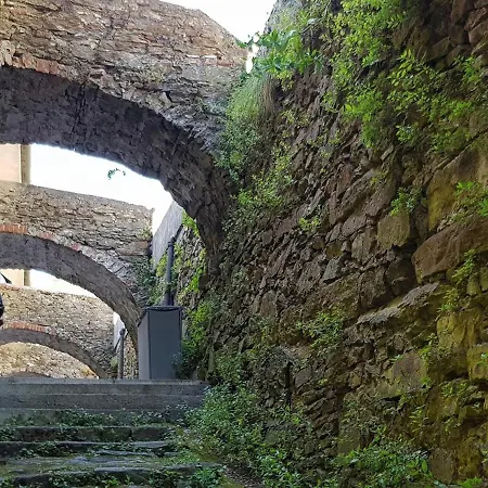 Santuario Ns Soviore Cinque Terre *