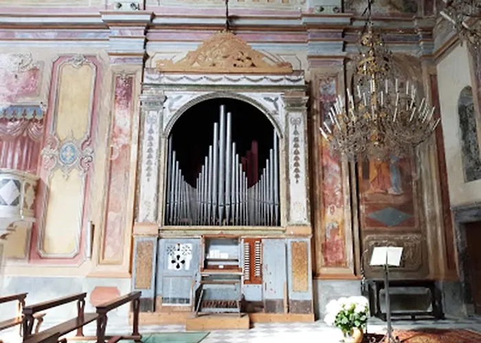 Santuario Ns Soviore Cinque Terre
